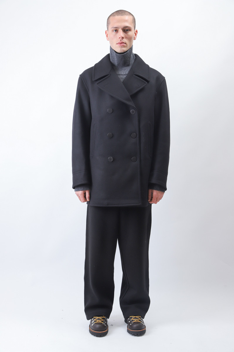 Peacoat Black