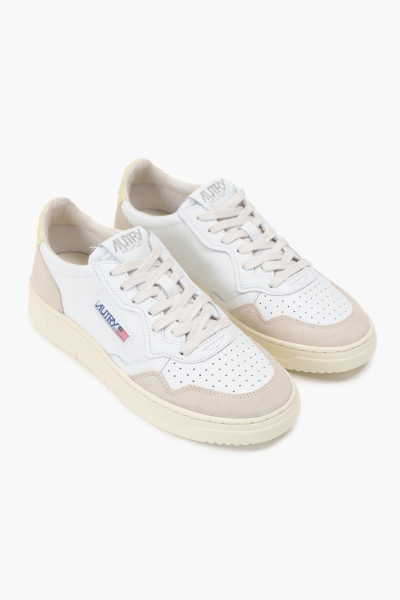 Autry Medalist low ls57 Wht/lemgra - GRADUATE STORE