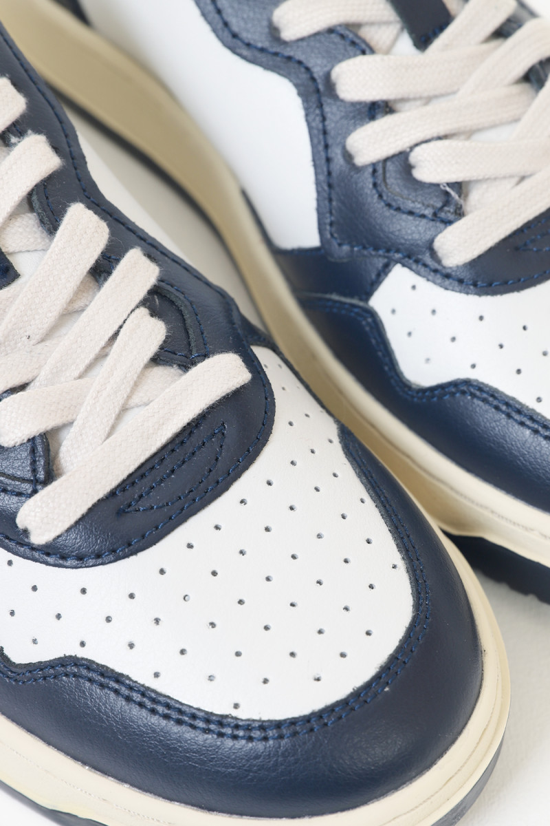 Autry wb04 Leat/wht/blue