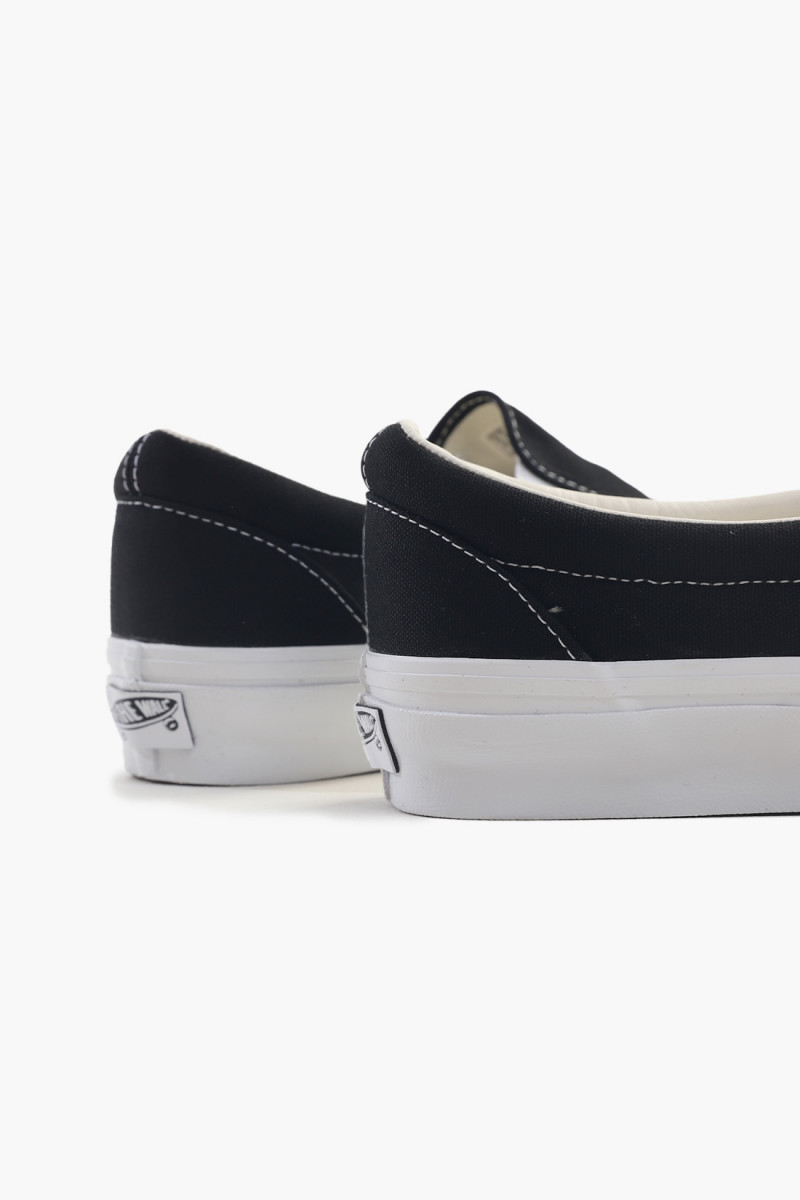 Slip-on reissue 98 Black/ white