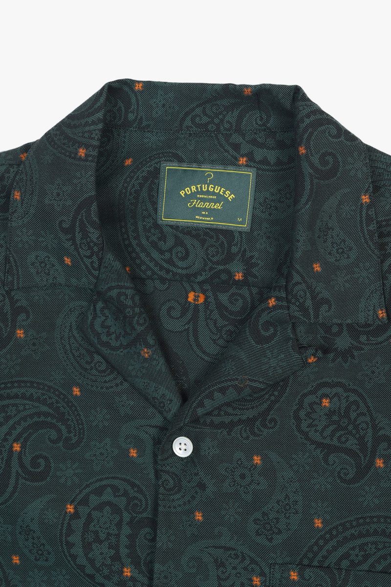 Green paisley jacqurd ss shirt Green