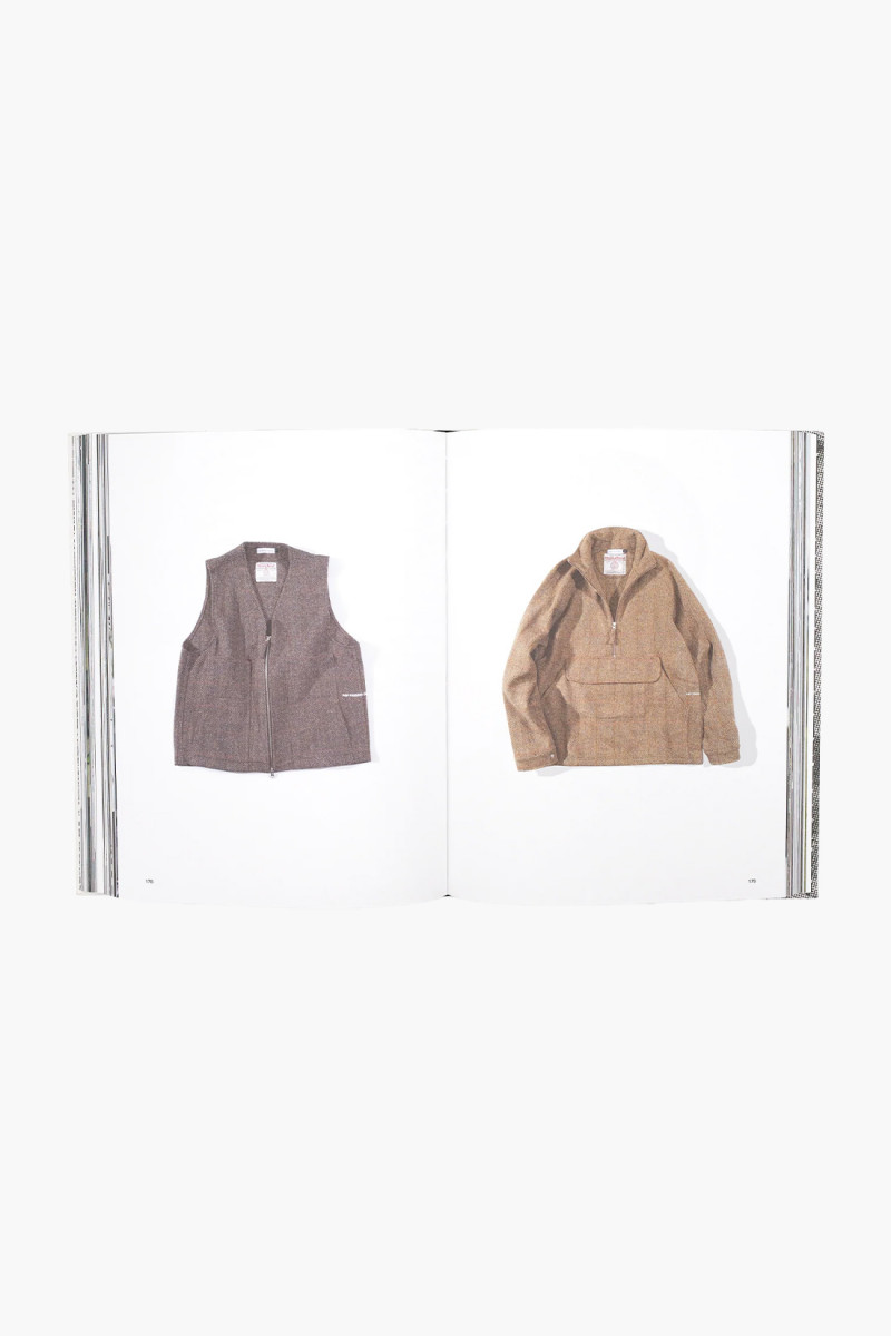 Pop trading company 2013-2023 Multicolour