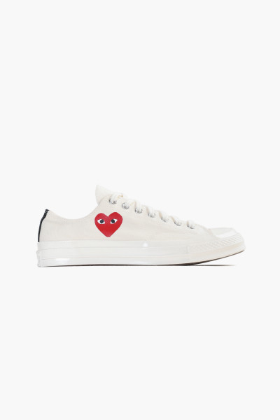 Play small heart chuck 70...