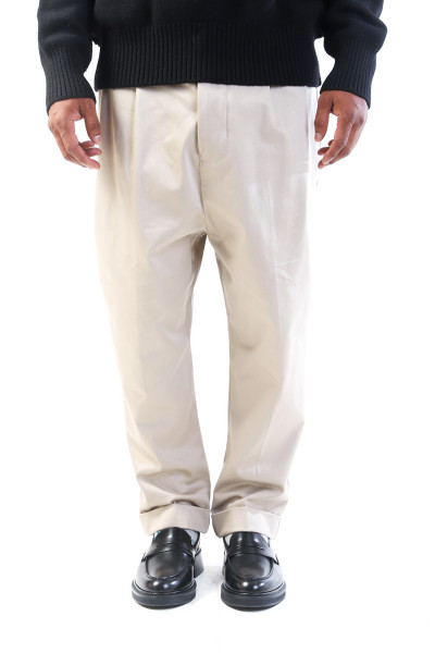 Pantalon carotte oversize...