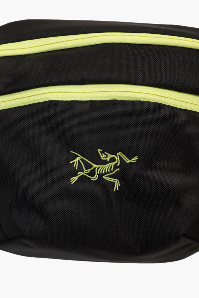Arc'teryx Mantis 2 waist pack Black/euphoria - GRADUATE STORE Arc'teryx Mantis 2 waist pack Black/euphoria - GRADUATE STORE