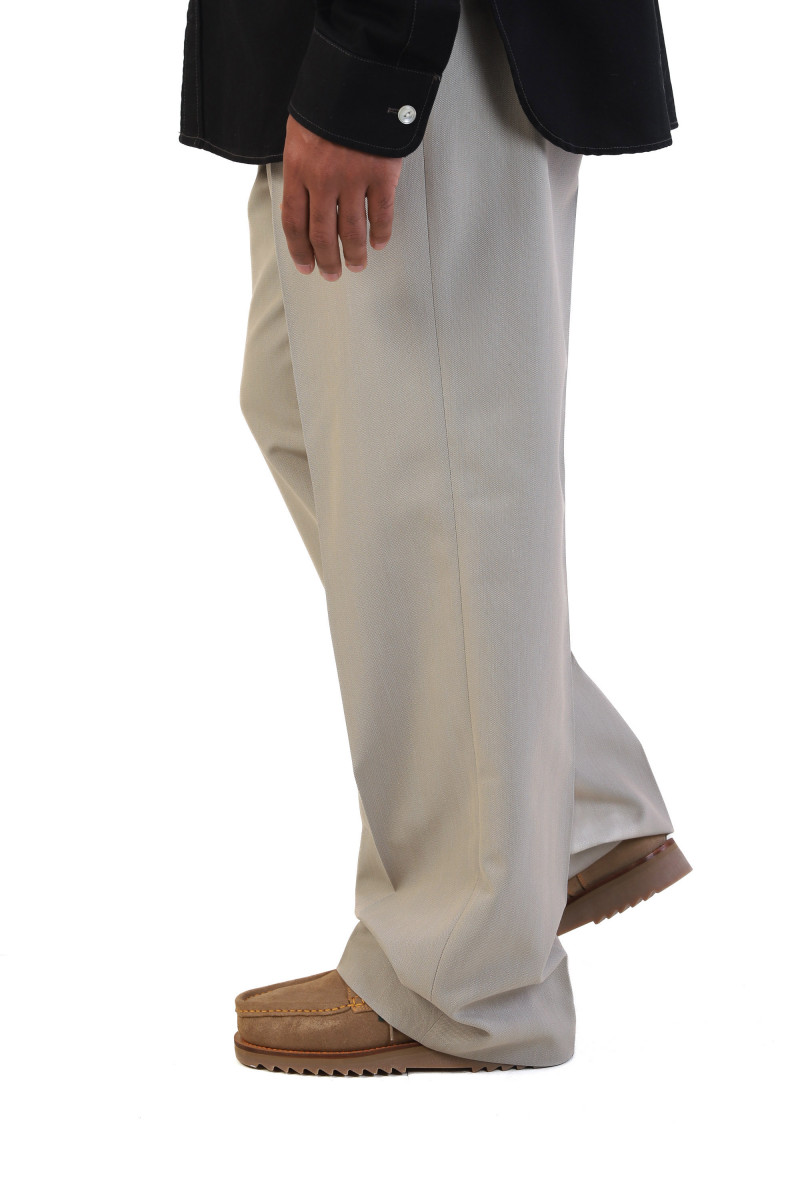 Borrowed chino Lucid pistachio wool