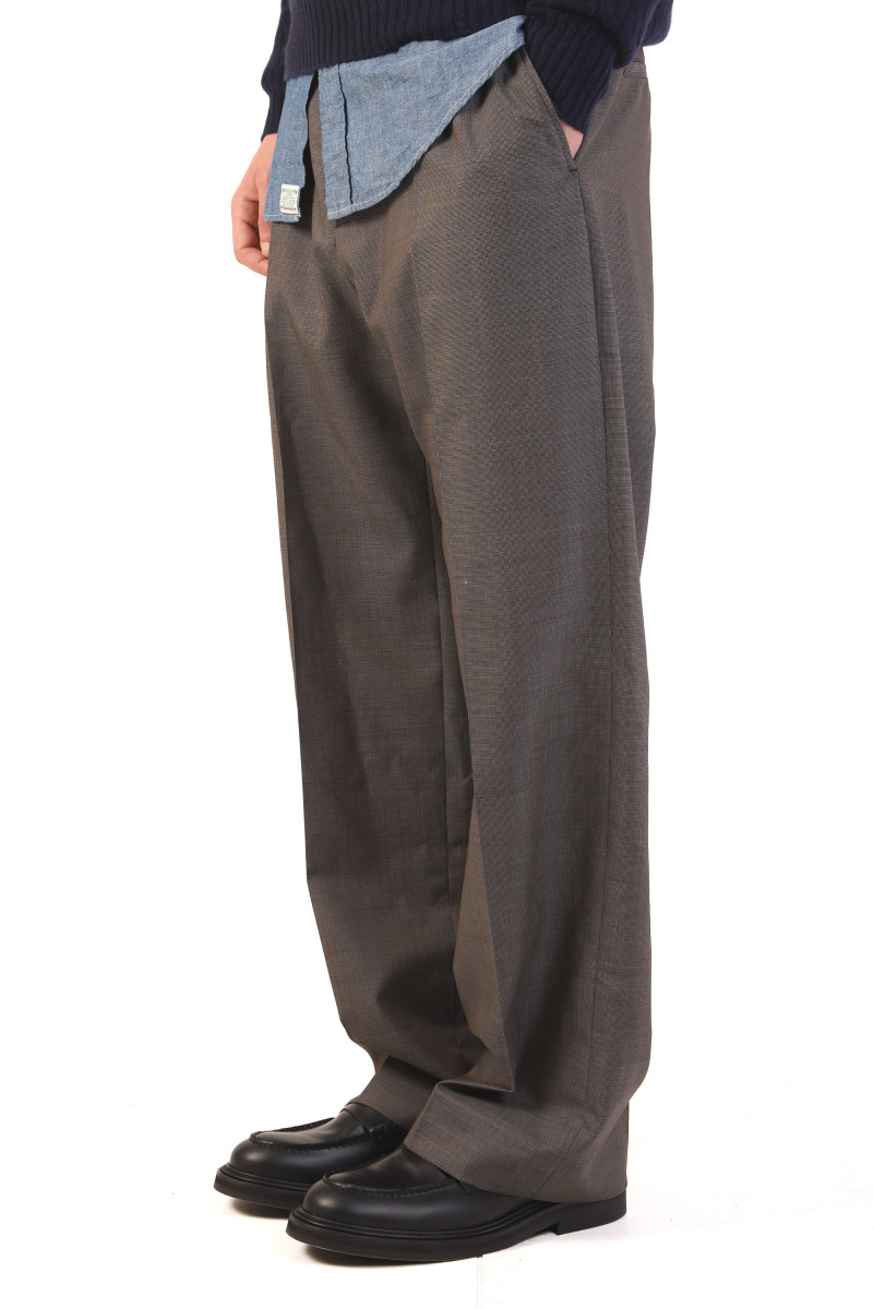 Borrowed chino Grey atom check wool